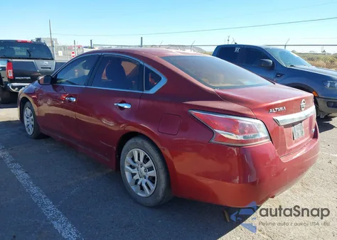 2014 Nissan Altima 2.5 S из США, поврежденный, VIN 1N4AL3AP0EC263108